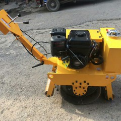 滾筒式夯機