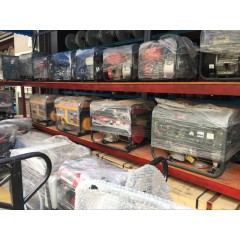 店內(nèi)展示
