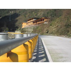 滾筒式旋轉eva彎道高速公路防撞護欄