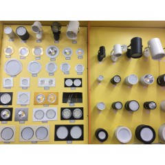 店內(nèi)展示