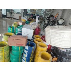 店內(nèi)展示