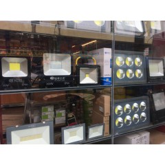 店內展示